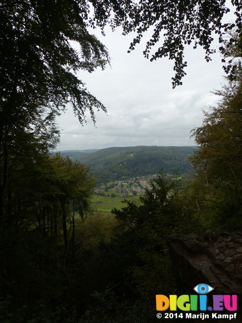 FZ008888 View to Tintern Abbey from Devil's pulpit